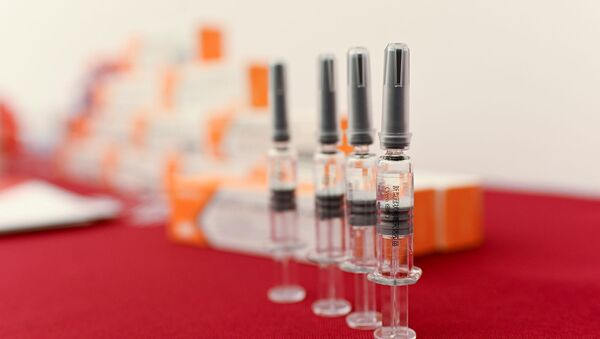 Вакцины против коронавируса демонстрируются на пресс-конференции по новому заводу, построенному для производства вакцины против коронавируса COVID-19 в Sinovac (24 сентября 2020). Пекин - Sputnik Армения