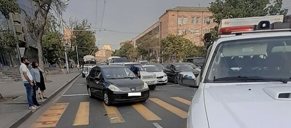 ДТП на улице Агатангехос (26 сентября 2020). Еревaн - Sputnik Արմենիա