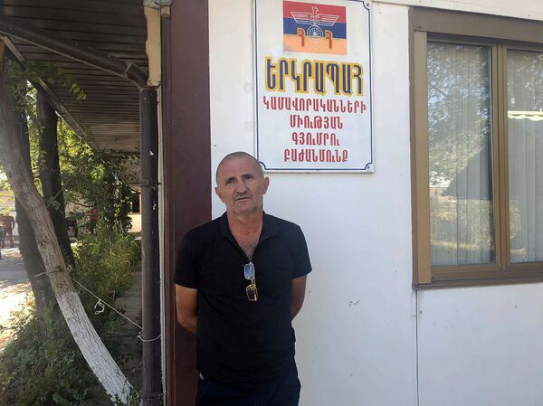 Շիրակցին արցախցու կողքին է. կամավորագրվում են նաև Ապրիլյան պատերազմի զոհերի ծնողները - Sputnik Արմենիա