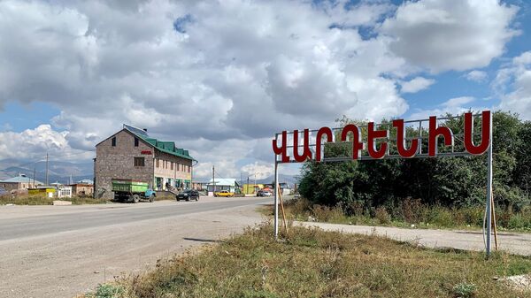 Дорога в Варденис (28 сентября 2020). Гегаркуник - Sputnik Армения