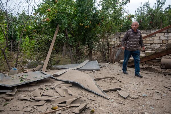 Раненый Мартуни: репортаж из города, в котором погибли женщина и ребенок - Sputnik Армения