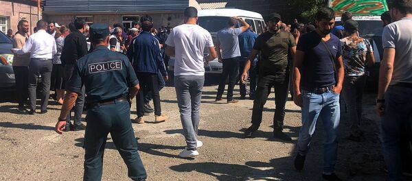 Запись добровольцев для отправки на фронт (28 сентября 2020). Гюмри - Sputnik Արմենիա