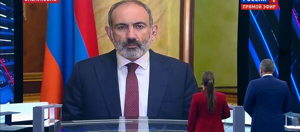 Кадр из телепрограммы 60 минут от 29.09.2020 Кадр из телепрограммы 60 минут от 29.09.2020 - Sputnik Армения