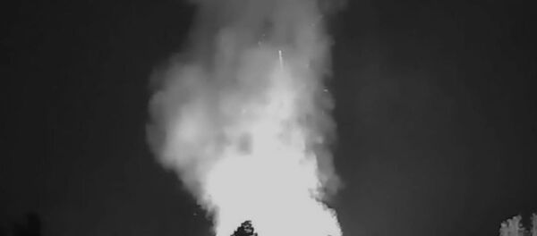 Արցախի ՊԲ, արևելյան ուղղություն․ հակառակորդի զինամթերքով բեռնված մեքենաների շարասյան խոցումը Արցախի ՊԲ, արևելյան ուղղություն․ հակառակորդի զինամթերքով բեռնված մեքենաների շարասյան խոցումը - Sputnik Արմենիա