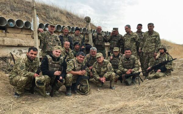 Ветераны прошлых карабахских войн на передовой (29 сентября 2020). Карабах - Sputnik Արմենիա