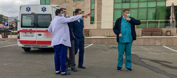 Медработники в Степанакерте Медработники в Степанакерте - Sputnik Արմենիա