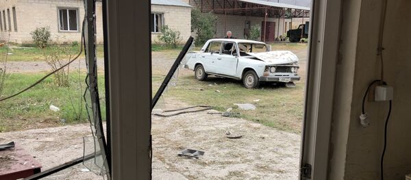 Թշնամու զինուժը ռմբակոծել է Ասկերանի Իվանյան ավանի «Մասիս Տաբակ» ՍՊԸ թութունի մթերման տեղամասը Թշնամու զինուժը ռմբակոծել է Ասկերանի Իվանյան ավանի «Մասիս Տաբակ» ՍՊԸ թութունի մթերման տեղամասը - Sputnik Արմենիա