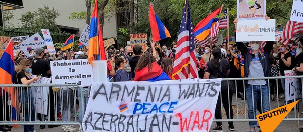 Акция протеста возле офиса ООН в Нью Йорке Акция протеста возле офиса ООН в Нью Йорке - Sputnik Армения