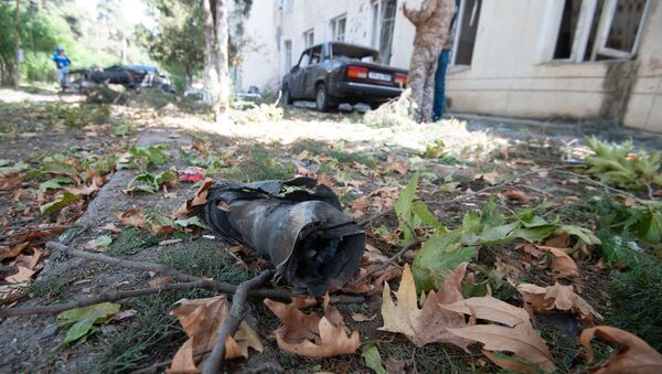 Последствия обстрелов в Мартуни (2 октября 2020). Карабах - Sputnik Армения