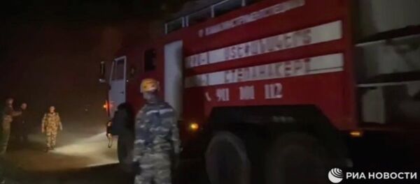 После взрыва по Степанакерту загорелся магазин После взрыва по Степанакерту загорелся магазин - Sputnik Արմենիա