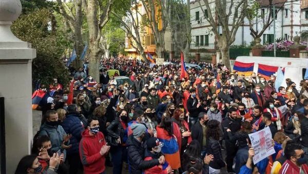 Акция протеста возле посольства Турции в Аргентине (4 октября 2020). Буэнос-Айрес - Sputnik Армения
