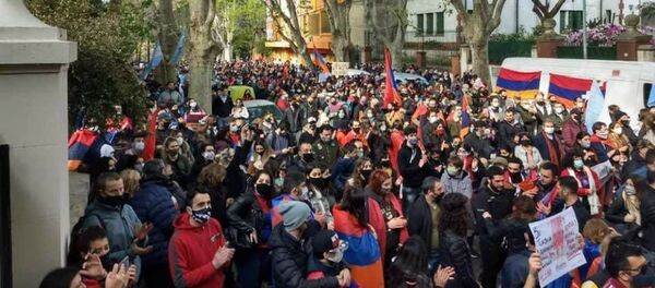 Акция протеста возле посольства Турции в Аргентине (4 октября 2020). Буэнос-Айрес - Sputnik Армения