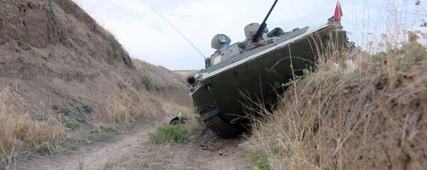 Армия обороны Карабаха опубликовала фотографии изъятого вооружения азербайджанской армии - Sputnik Армения
