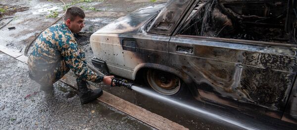 Последствия обстрелов (4 октября 2020). Степанакерт - Sputnik Армения