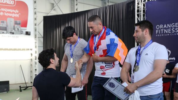 Член сборной Армении по силовому триатлону, многократный чемпион Армении Татул Арутюнян - Sputnik Армения
