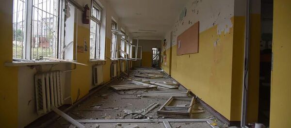 Азербайджанские ВС продолжают обстреливать гражданские сооружения Степанакерта - Sputnik Армения