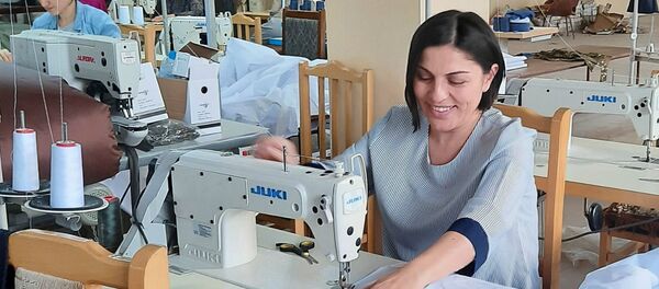 Министр образования, науки и культуры Карабаха Лусине Караханян занимается новой, не менее важной работой - Sputnik Արմենիա