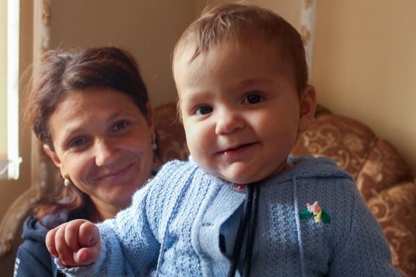 Ուզում եմ` էլ չկրակեն ու տուն վերադառնանք. Մկրտչյանների բազմազավակ ընտանիքի ոդիսականը  - Sputnik Արմենիա