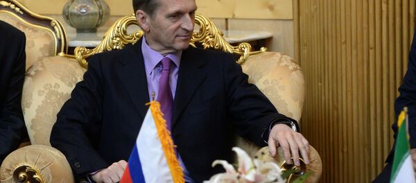 Председатель Государственной Думы РФ Сергей Нарышкин во время встречи с первым заместителем председателя Собрания исламского Совета ИРИ Абутарабифаром (17 ноября 2014). Тегеран Председатель Государственной Думы РФ Сергей Нарышкин во время встречи с первым заместителем председателя Собрания исламского Совета ИРИ Абутарабифаром (17 ноября 2014). Тегеран - Sputnik Արմենիա