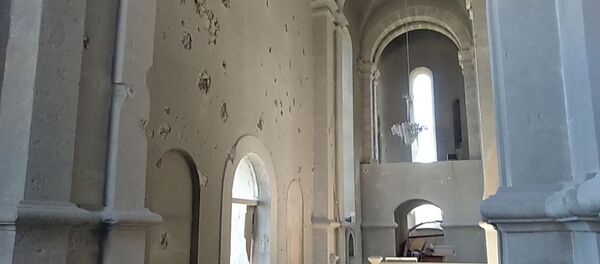 Շուշիի ՍԲ Ղազանչեցոց վանքը երկորդ հրթիռակոծությունից հետո Շուշիի ՍԲ Ղազանչեցոց վանքը երկորդ հրթիռակոծությունից հետո - Sputnik Արմենիա