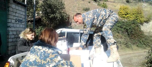 Այսօր առավոտյան մատակարարման գործընթացը շարունակվել է մայրաքաղաքի մի քանի հասցեներում։ - Sputnik Արմենիա