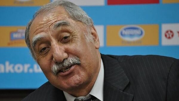 Узбекский футбольный тренер Юрий Саркисян Узбекский футбольный тренер Юрий Саркисян - Sputnik Армения