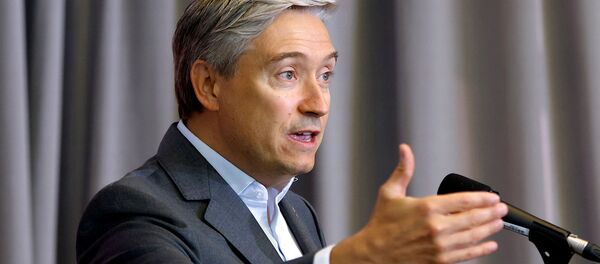 Министр иностранных дел Канады Франсуа-Филипп Шампань выступает перед СМИ на заседании Кабинета министров (14 сентября 2020). Оттава - Sputnik Արմենիա