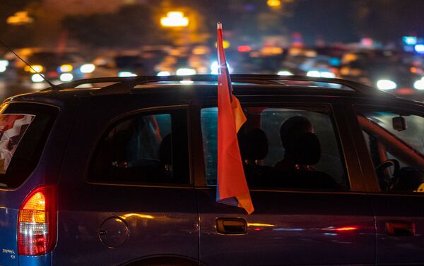 Автопробег в поддержку принятия независимости Арцаха в столице (11 октября 2020). Еревaн - Sputnik Армения