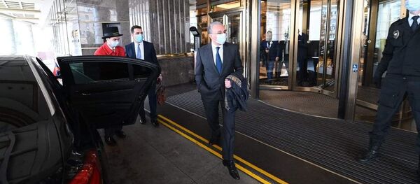 Министр иностранных дел Зограб Мнацаканян прибыл в Москву с официальным визитом (12 октября 2020). - Sputnik Արմենիա