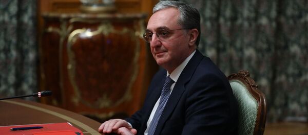 Министр иностранных дел Армении Зограб Мнацаканян во время переговоров глав МИД РФ, Армении и Азербайджана по Нагорному Карабаху (9 октября 2020). Москвa - Sputnik Արմենիա