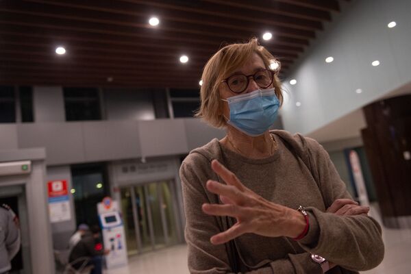 Бон кураж! Французские врачи-добровольцы помогут раненным в Карабахе - Sputnik Армения