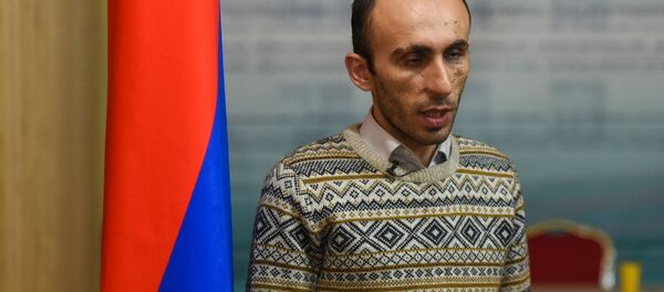 Защитник прав человека Карабаха Артак Бегларян - Sputnik Армения