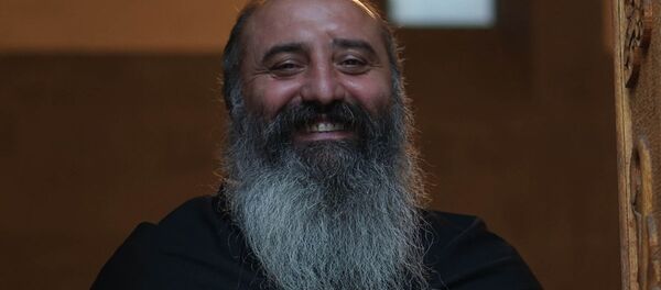 Священник села Мовсес в Тавушской области Армении Абел Карташян - Sputnik Արմենիա