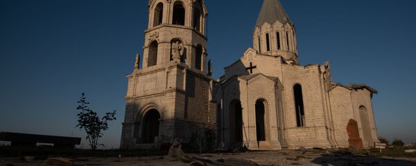 Собор Сурб Аменапркич Казанчецоц (Святого Христа Всеспасителя) в Шуши, Карабах - Sputnik Армения