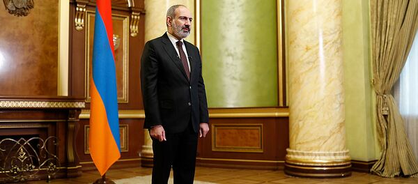 Премьер-министр Армении Никол Пашинян обращается к армянскому народу (14 октября 2020). Еревaн - Sputnik Армения
