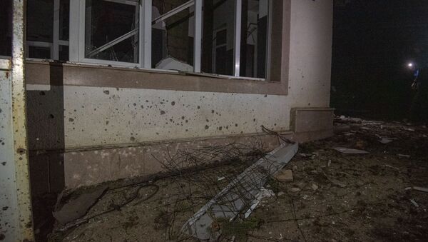 Попавшая под обстрел больница в Мартакерте (14 октября 2020). Карабах - Sputnik Արմենիա