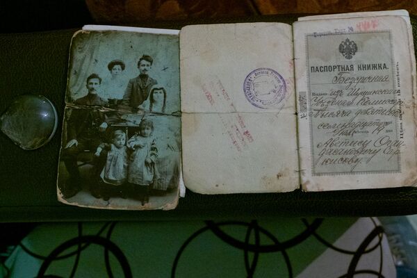 Շուշիից Բաքու ու հետ՝ Հայաստան․ 103 տարեկան փաստաթղթի անհավանական պատմությունը Շուշիից Բաքու ու հետ՝ Հայաստան․ 103 տարեկան փաստաթղթի անհավանական պատմությունը - Sputnik Արմենիա