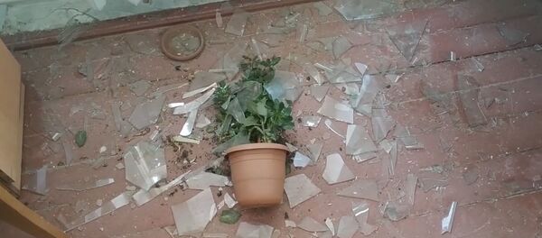 Արցախի Մարտունի քաղաքի դպրոցը տուժել է «Գրադի» համազարկից։ Արցախի Մարտունի քաղաքի դպրոցը տուժել է «Գրադի» համազարկից։ - Sputnik Արմենիա