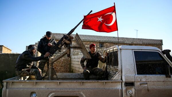 Поддерживаемые Турцией боевики террористической группировки Хамза в деревне Улашли на северо-востоке провинции Алеппо (7 марта 2019). Сирия - Sputnik Армения