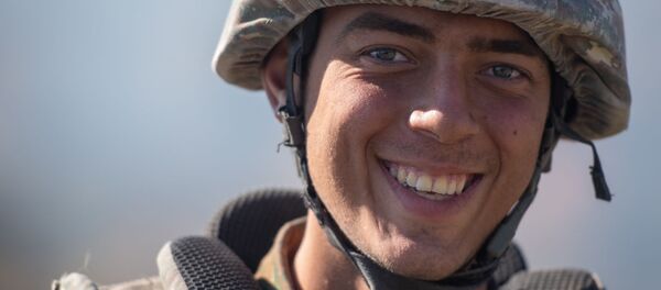 Военнослужащий армии Карабаха Военнослужащий армии Карабаха - Sputnik Արմենիա