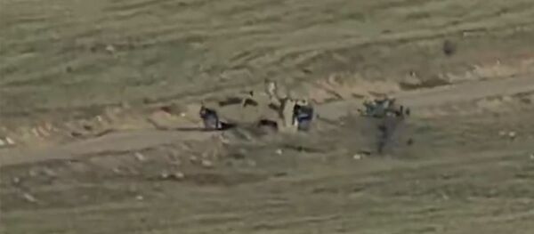 Հակառակորդի ավտոշարասյան և զրահատեխնիկայի ոչնչացումը Հակառակորդի ավտոշարասյան և զրահատեխնիկայի ոչնչացումը - Sputnik Արմենիա