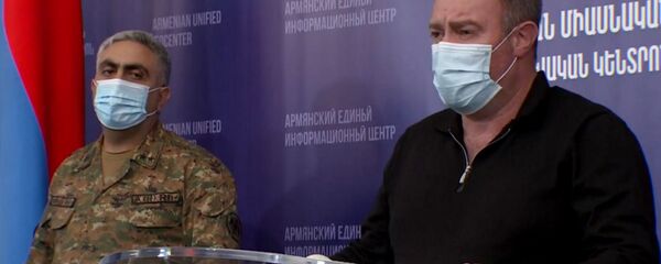 Брифинг с участием отца Альберта Ованнисяна - Артака Ованнисяна (19 октября 2020). Еревaн Брифинг с участием отца Альберта Ованнисяна - Артака Ованнисяна (19 октября 2020). Еревaн - Sputnik Армения