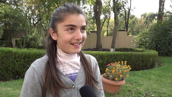 Они самая уязвимая группа: в резиденции президента сыграли спектакль для детей из Арцаха - Sputnik Армения