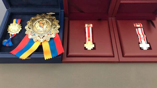 Ордена «Боевой крест» I и II степени и орден Боевой Крест - Sputnik Армения