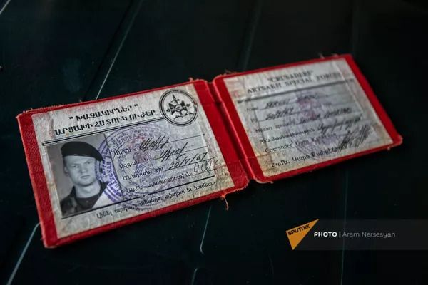 Сириец, белорус и испанцы: отряд добровольцев включился в третью войну в Карабахе Сириец, белорус и испанцы: отряд добровольцев включился в третью войну в Карабахе - Sputnik Армения