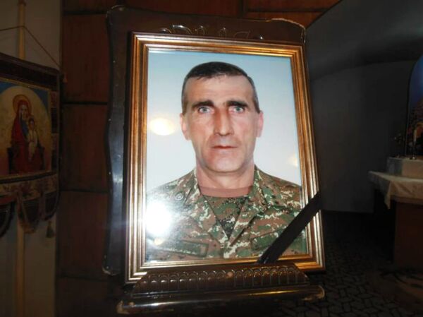 Գնա’նք, էն ջահելներին մենակ չթողնենք. Ամասիայում հրաժեշտ են տալիս հերոս երկրապահներին - Sputnik Արմենիա