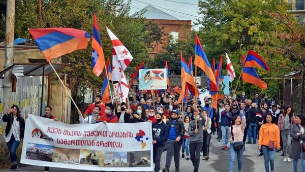 Второй марш тбилисских армян в поддержку армянской армии (23 октября 2020). Тбилиси - Sputnik Արմենիա