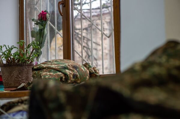 Երկրորդ «ռազմաճակատ». Գորիսում անվճար համազգեստ են կարում կամավորների համար Երկրորդ «ռազմաճակատ». Գորիսում անվճար համազգեստ են կարում կամավորների համար - Sputnik Արմենիա