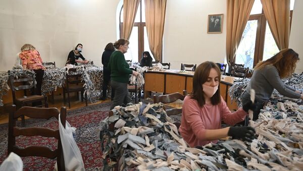 Քողարկող ցանցեր`զինվորների համար. կանայք անգործ չեն մնում - Sputnik Արմենիա