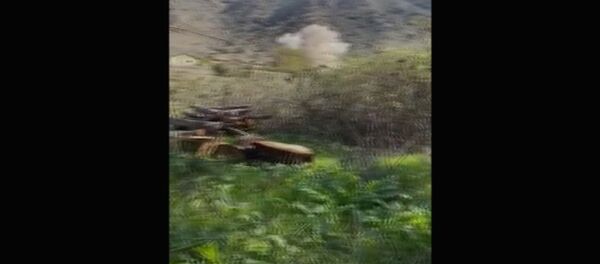 Հակառակորդի կողմից ՀՀ սահմանի թիրախավորման կադրեր. մինչդեռ ադրբեջանական կողմը ջանադրաբար հերքում է - Sputnik Արմենիա